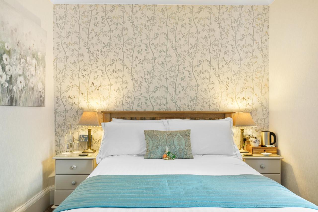 Kings Lodge Торки Экстерьер фото
